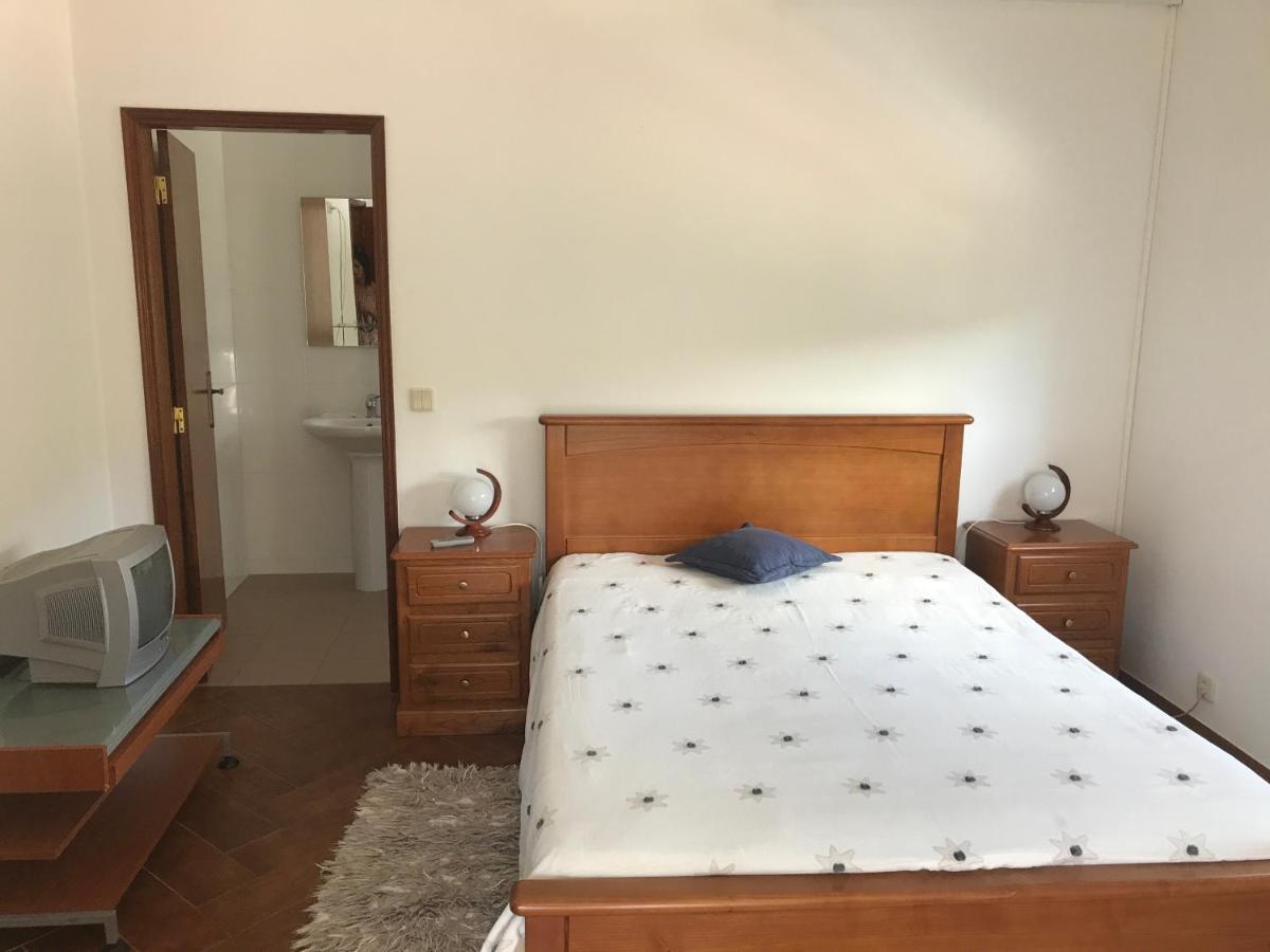 Europa Bed & Breakfast Castanheira de Pera Luaran gambar
