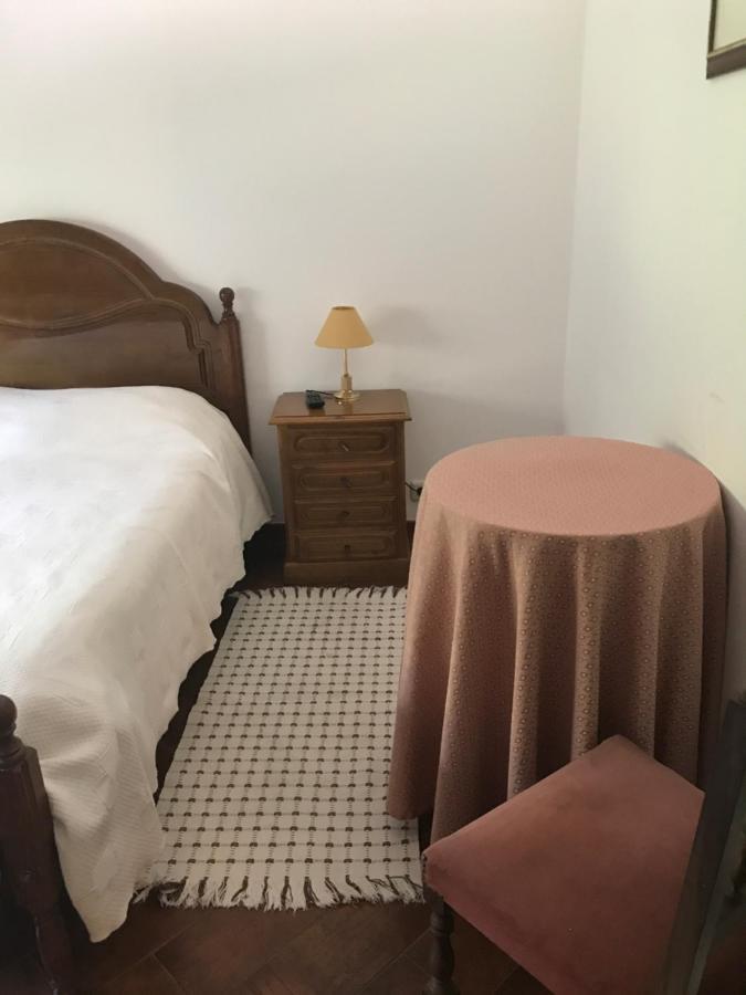 Europa Bed & Breakfast Castanheira de Pera Luaran gambar